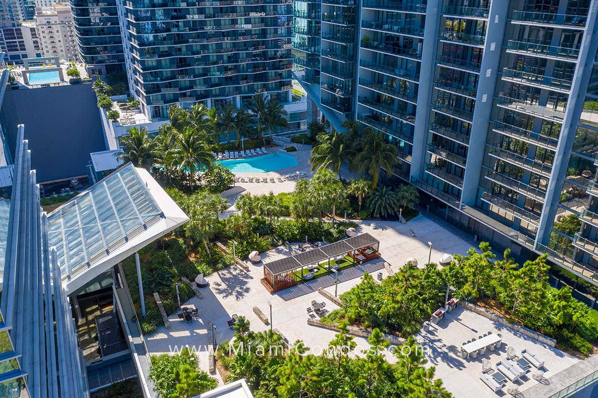 Rise Brickell outdoor amenities