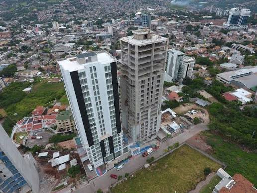 Condominio en Torre Onyx