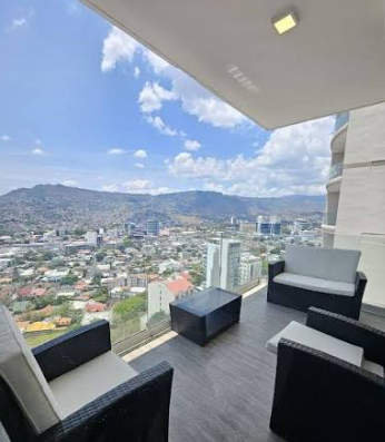 Interior de un condominio en Torre Onyx