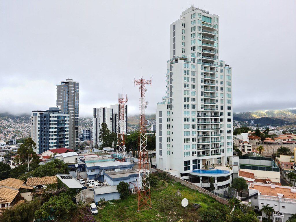 Interior de condominio de tres habitaciones