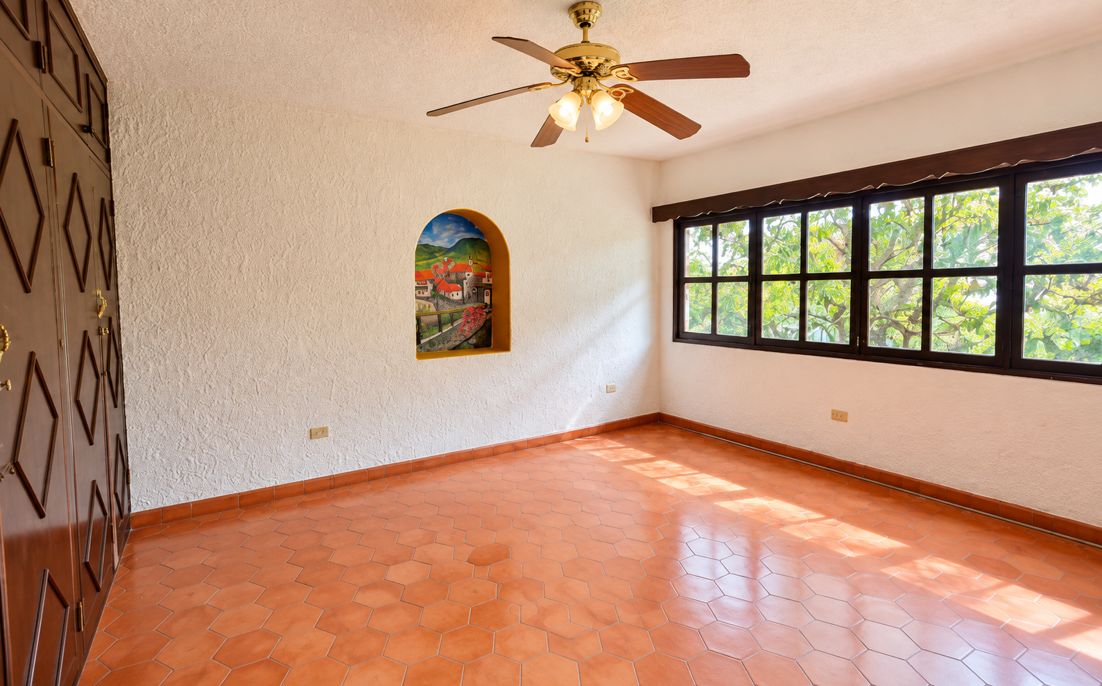Propiedad Colonial con Potencial Hotelero en Venta – Barrio La Plazuela, Tegucigalpa