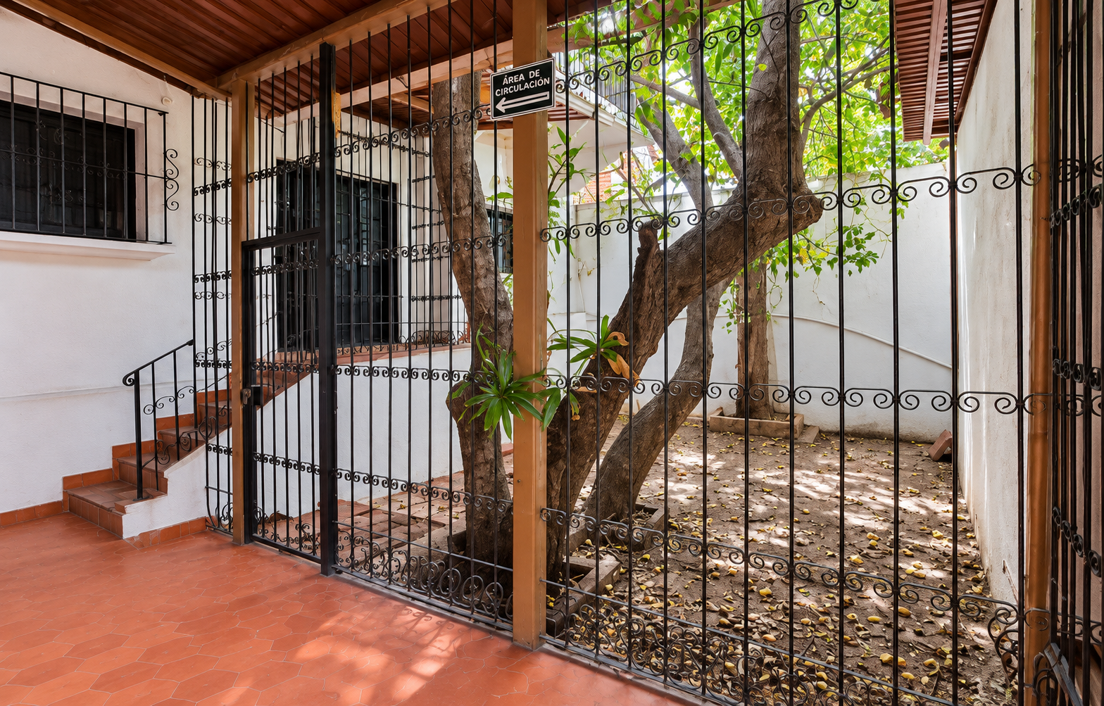 Propiedad Colonial con Potencial Hotelero en Venta – Barrio La Plazuela, Tegucigalpa