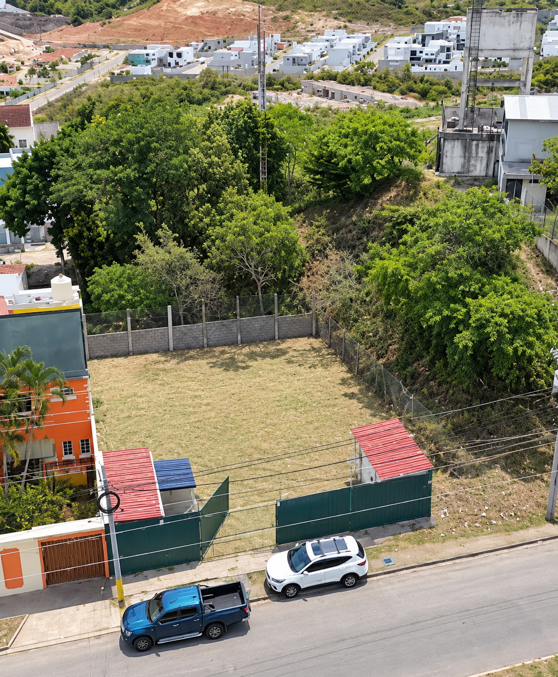 Terreno Plano en Venta – Boulevard Las Uvas, Tegucigalpa