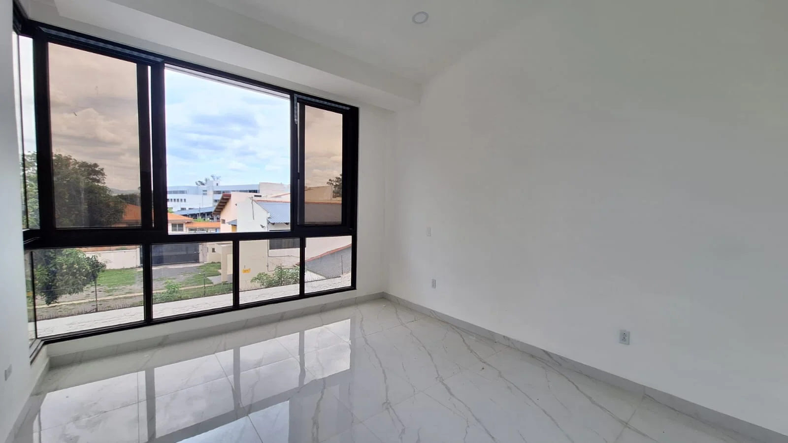 Townhouses en Renta – San Ignacio, Tegucigalpa